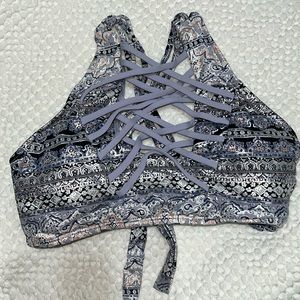 Swimsuit top size medium